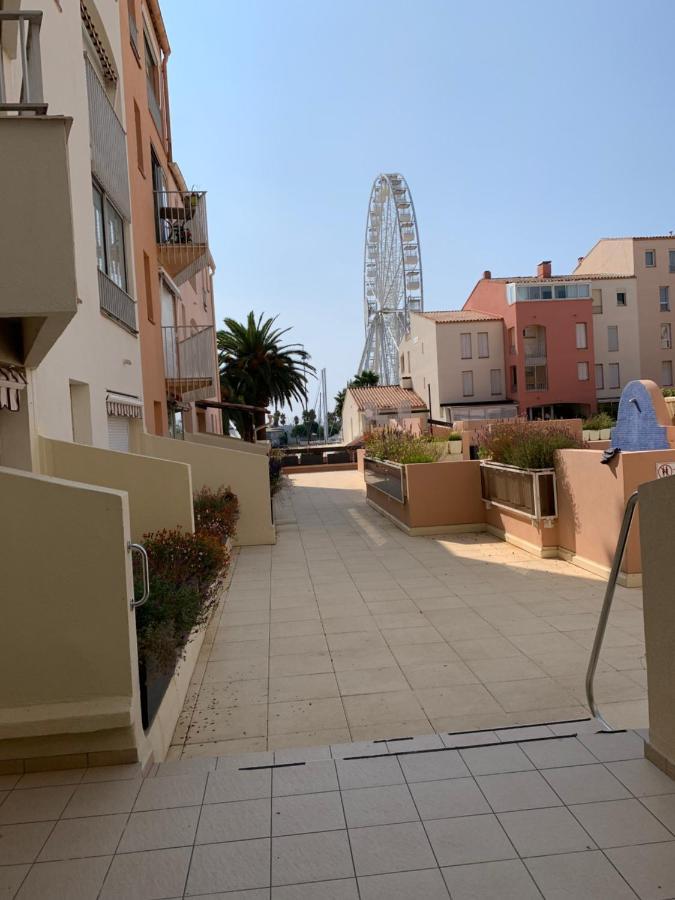 Appartement Grand T3 piscine, garage centre port à Agde Extérieur photo