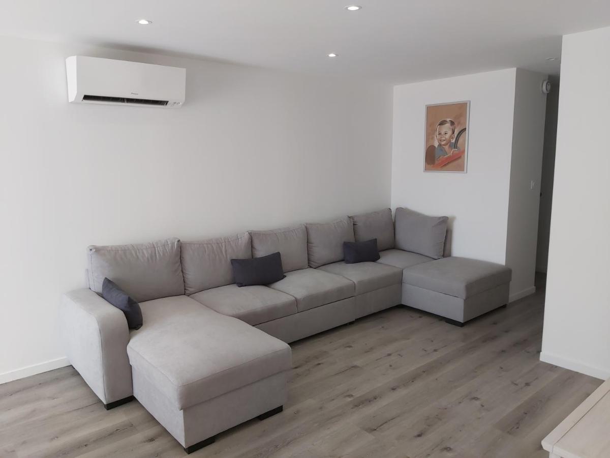 Appartement Grand T3 piscine, garage centre port à Agde Extérieur photo