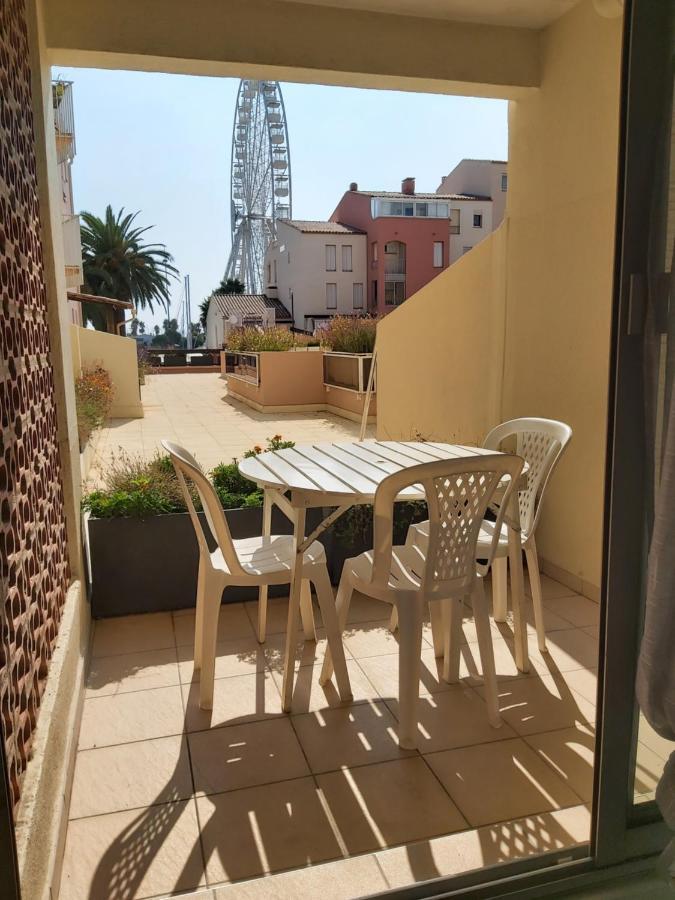 Appartement Grand T3 piscine, garage centre port à Agde Extérieur photo